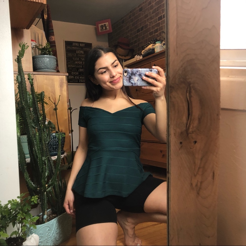 GUESS top!